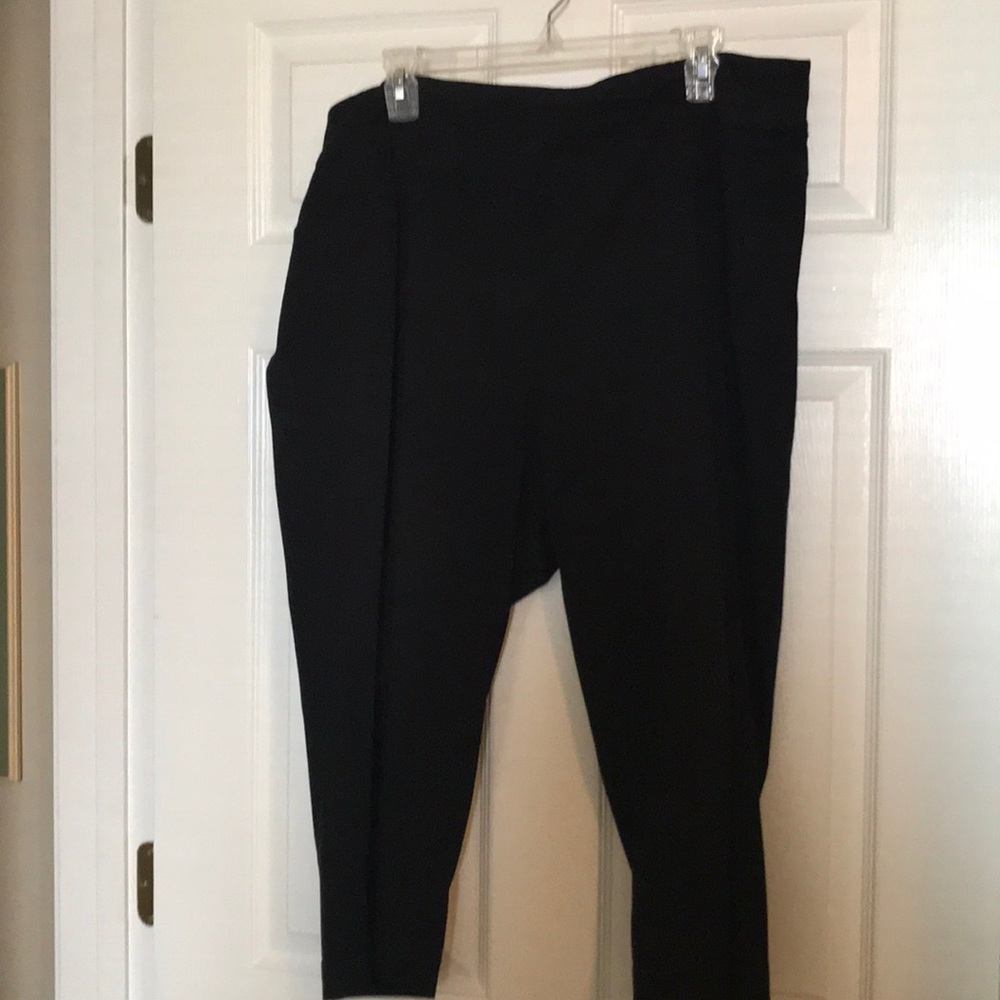 Plus size capris